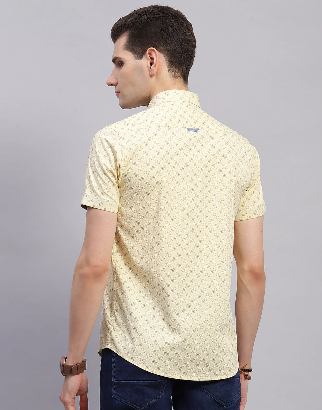 Men Yellow Printed Collar Half Sleeve Shirt - Image 5