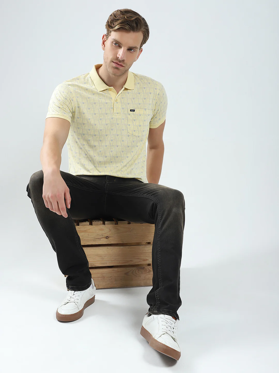 Men Yellow Printed Collar Half Sleeve T-Shirt - Image 2