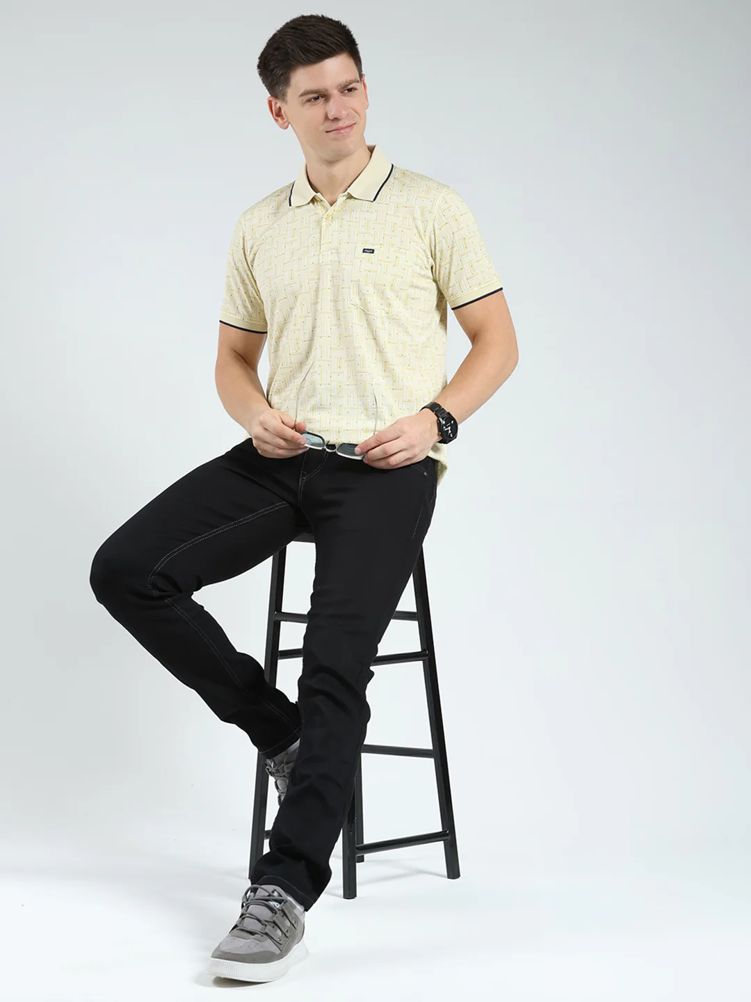 Men Yellow Printed Collar Half Sleeve T-Shirt - Image 2
