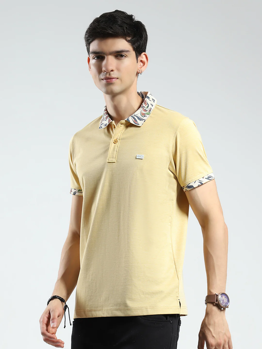 Men Yellow Printed Collar Half Sleeve T-Shirt - Image 3