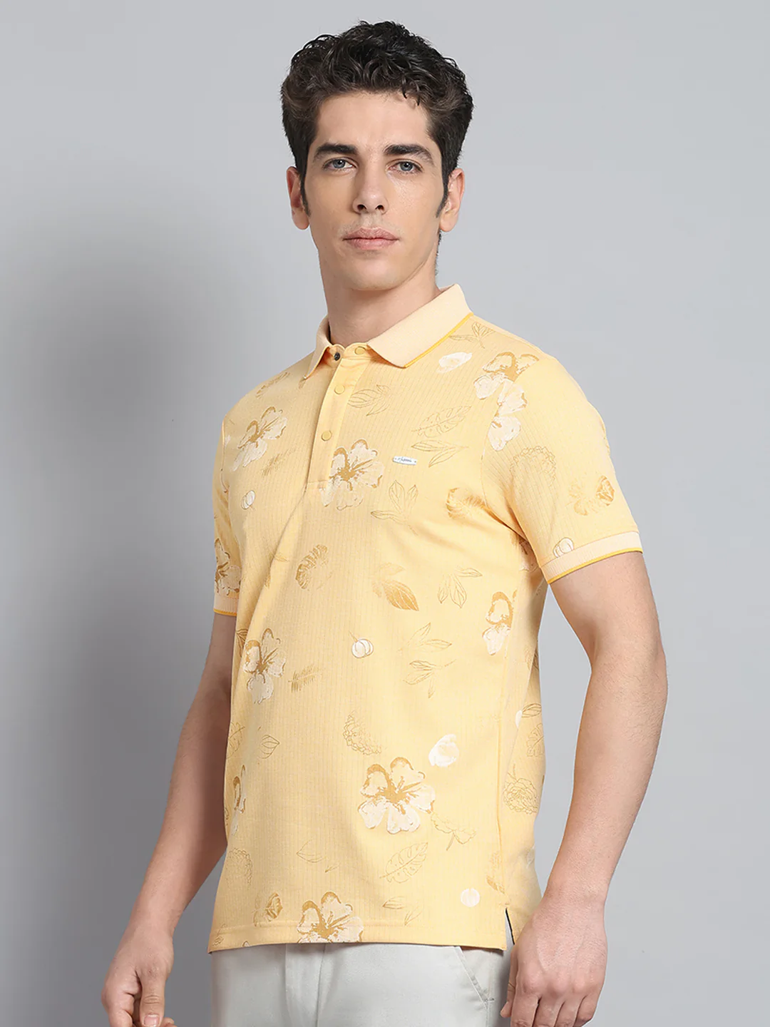 Men Yellow Printed Collar Half Sleeve T-Shirt - Image 3