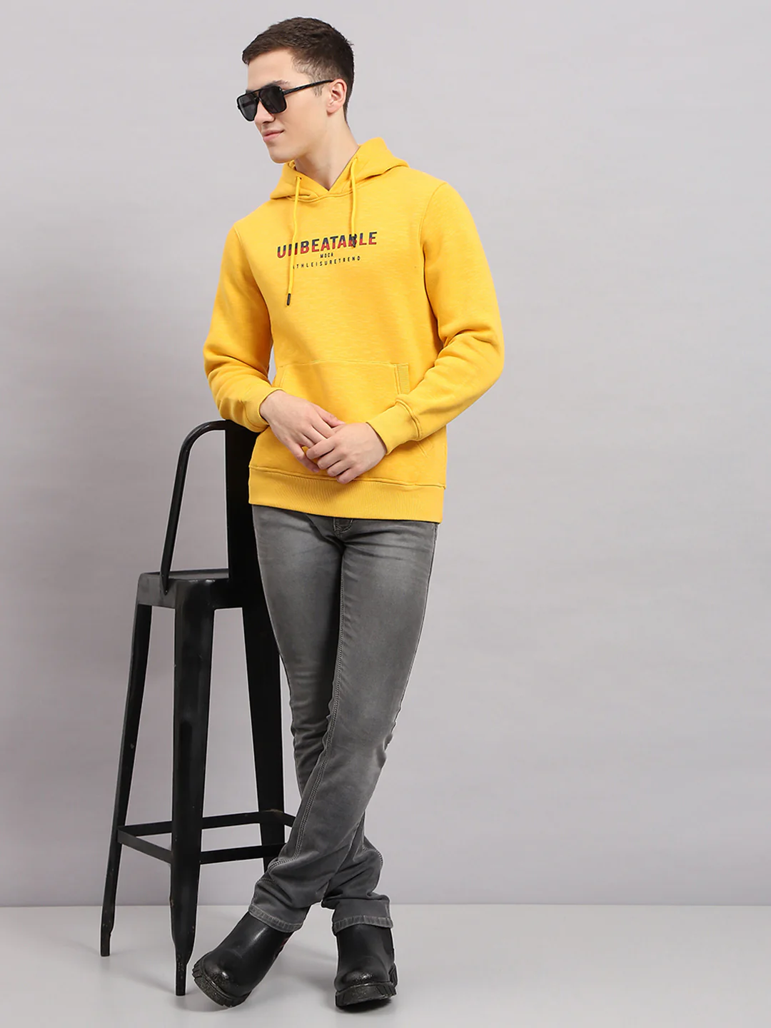 Men Yellow Printed Hooded Full Sleeve Sweatshirt - Image 2