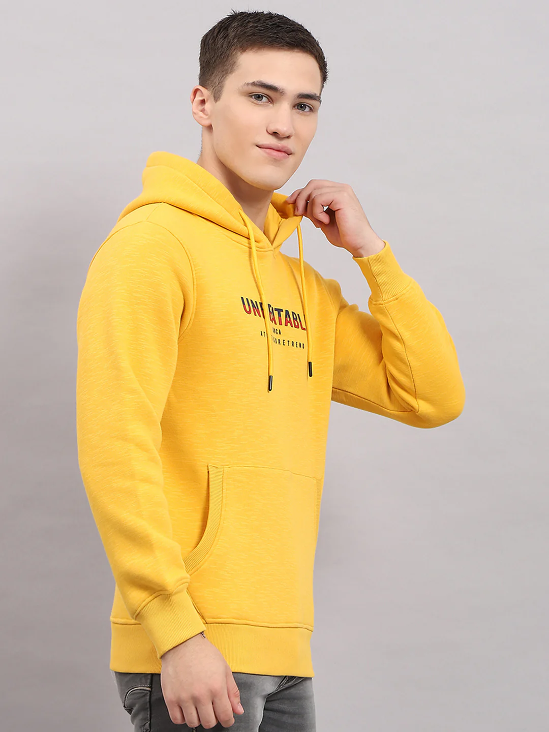 Men Yellow Printed Hooded Full Sleeve Sweatshirt - Image 4