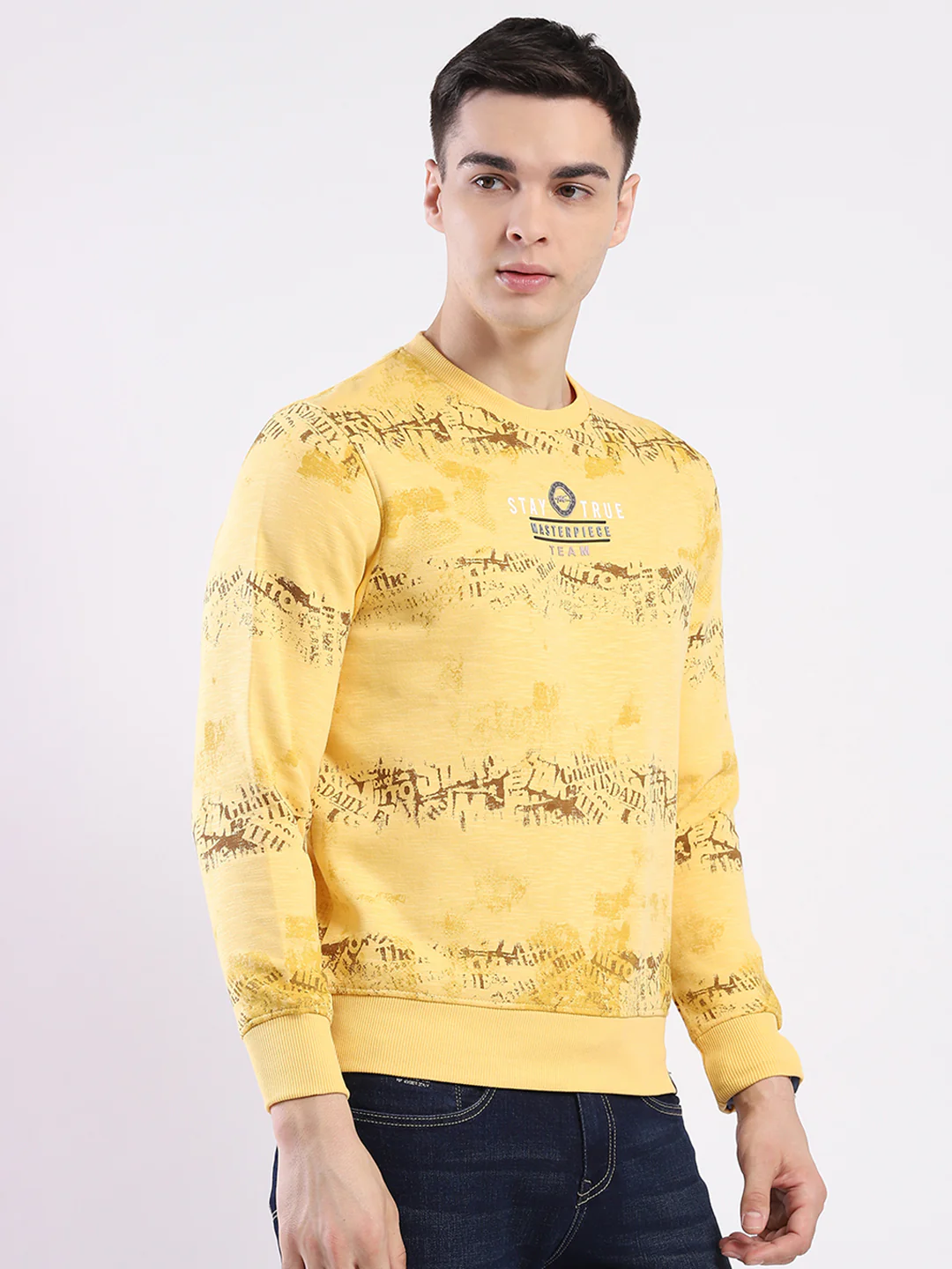 Men Yellow Printed Round Neck Full Sleeve Sweatshirt - Image 4