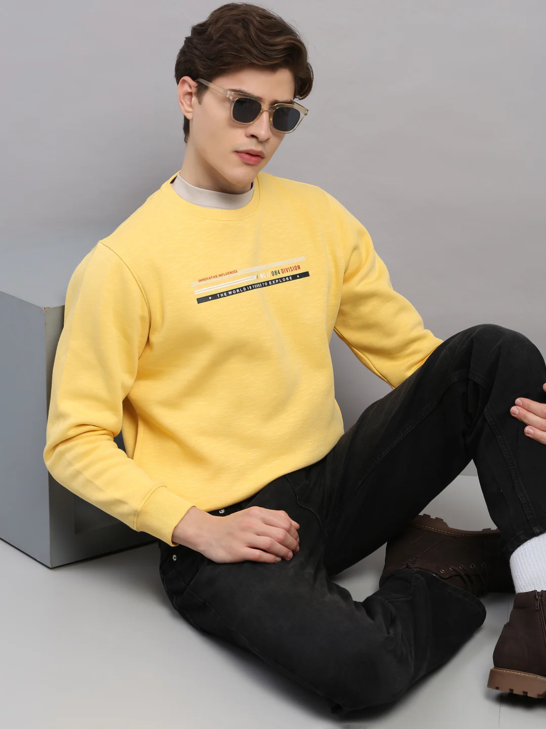 Men Yellow Printed Round Neck Full Sleeve Sweatshirt - Image 6