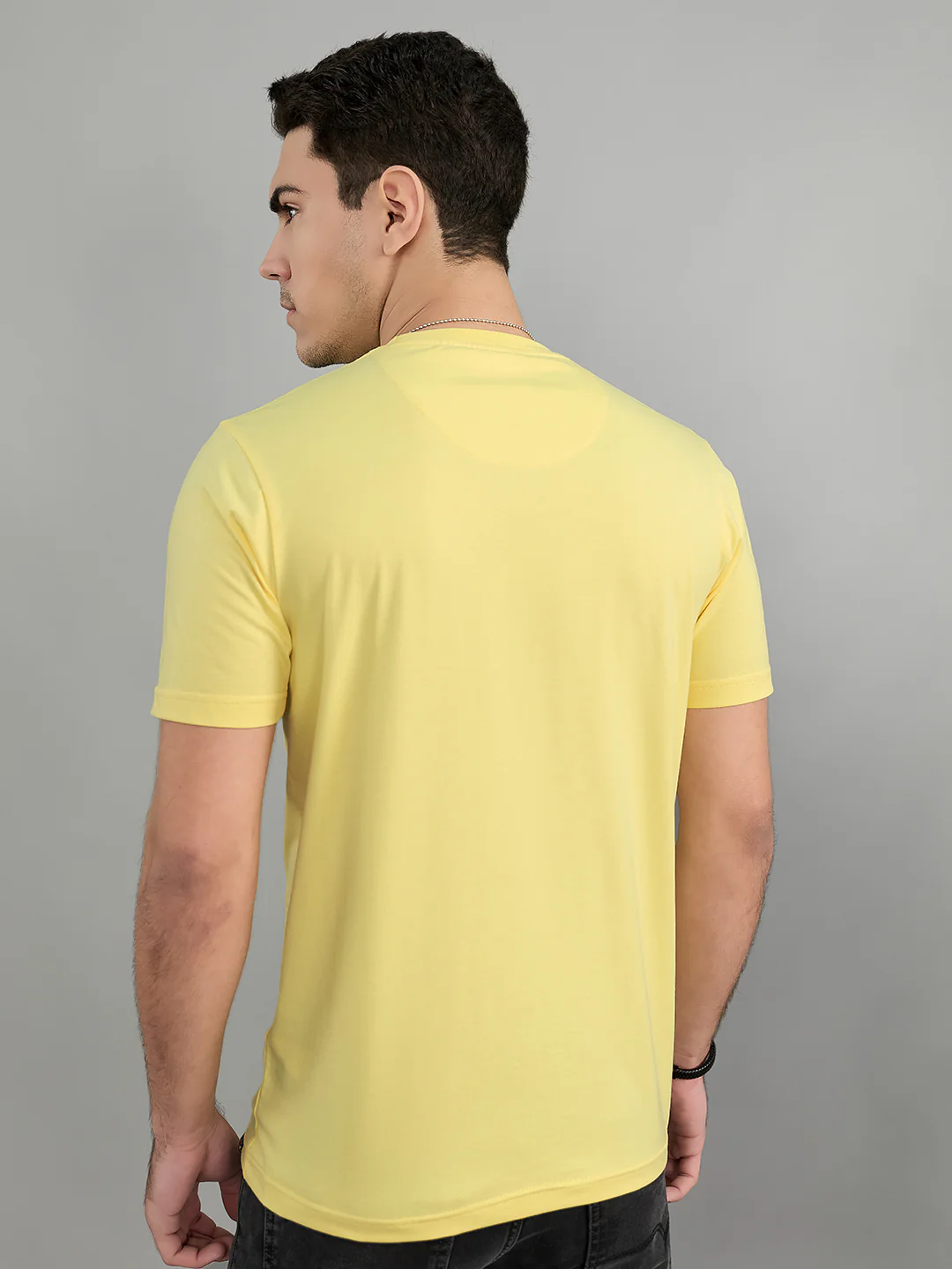 Men Yellow Printed Round Neck Half Sleeve T-Shirt - Image 4