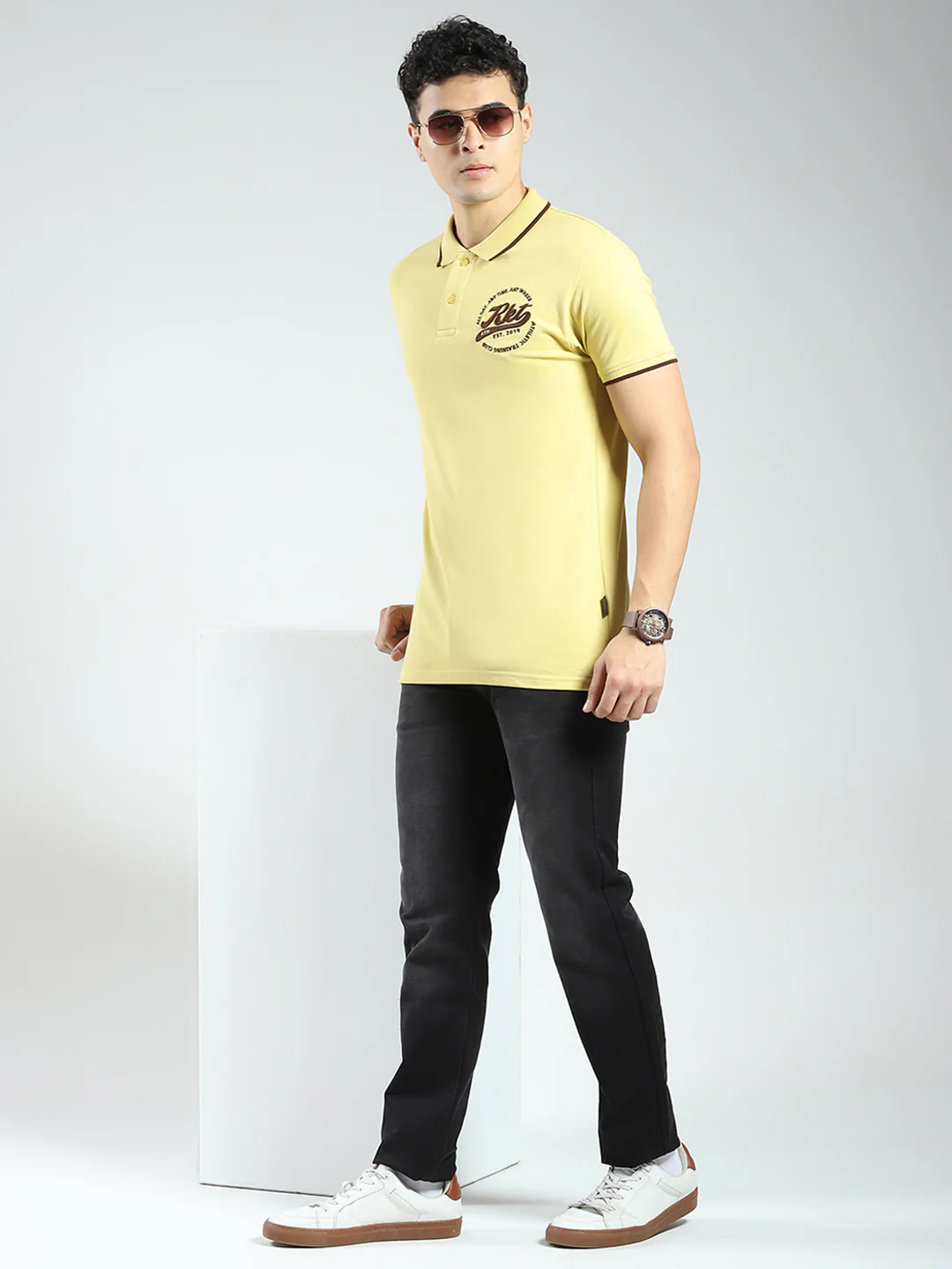 Rock.it Men Yellow Solid Collar Half Sleeve T-Shirt - Image 2