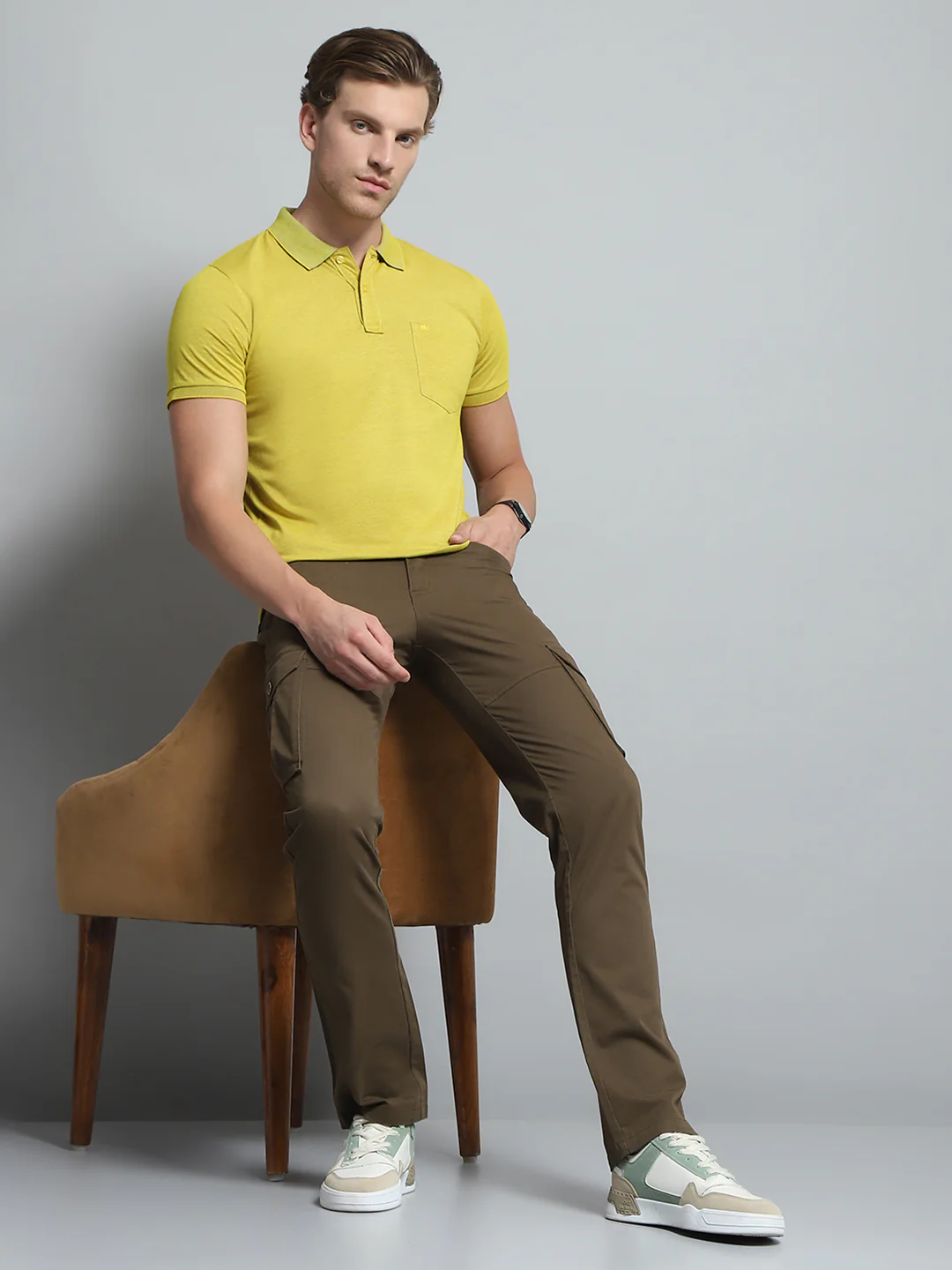Men Yellow Solid Collar Half Sleeve T-Shirt - Image 2