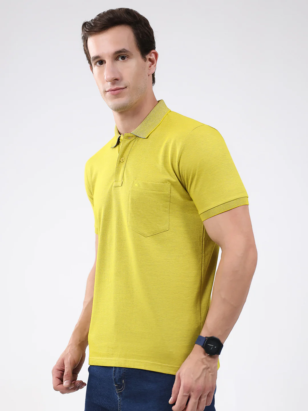 Men Yellow Solid Collar Half Sleeve T-Shirt - Image 3