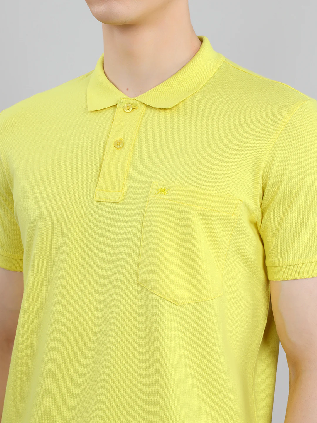 Men Yellow Solid Collar Half Sleeve T-Shirt - Image 5