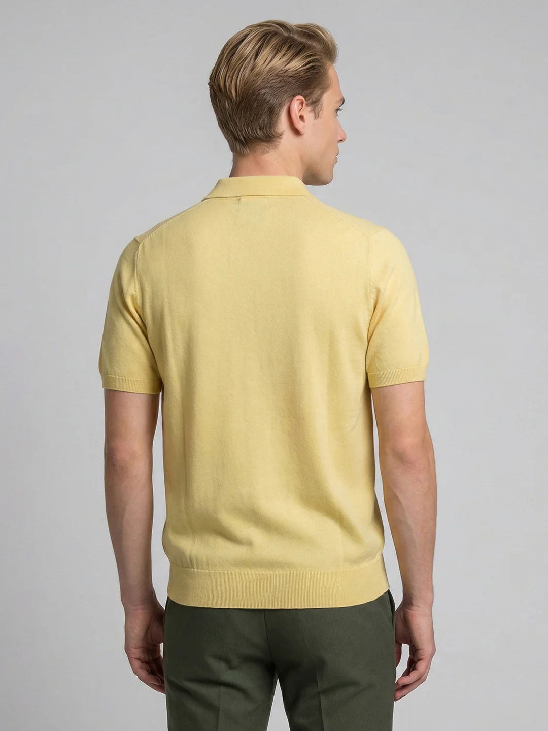 Men Yellow Solid Collar Half Sleeve T-Shirt - Image 4