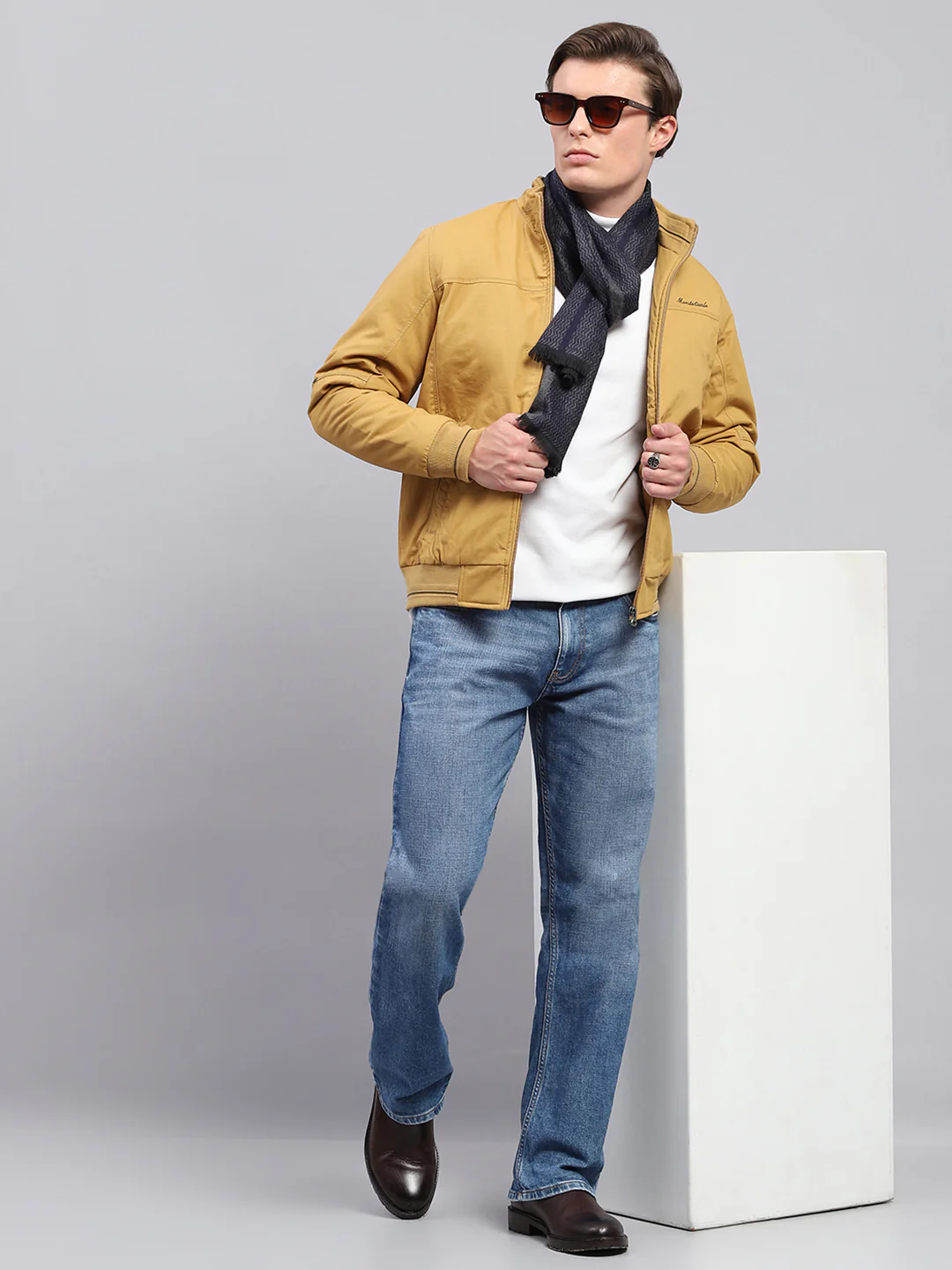 Men Yellow Solid Mock Neck Full Sleeve Jacket - Image 2