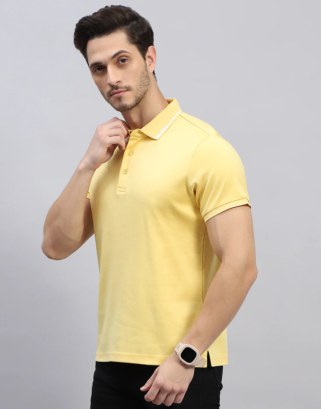 Men Yellow Solid Polo Collar Half Sleeve T-Shirt - Image 3