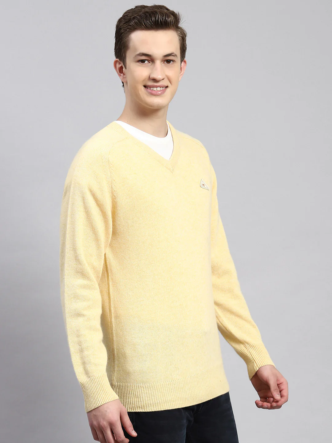 Men Yellow Solid Pullover - Image 3