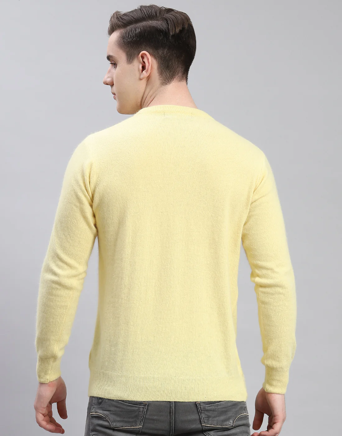 Men Yellow Solid Round Neck Full Sleeve Pullover - Image 5