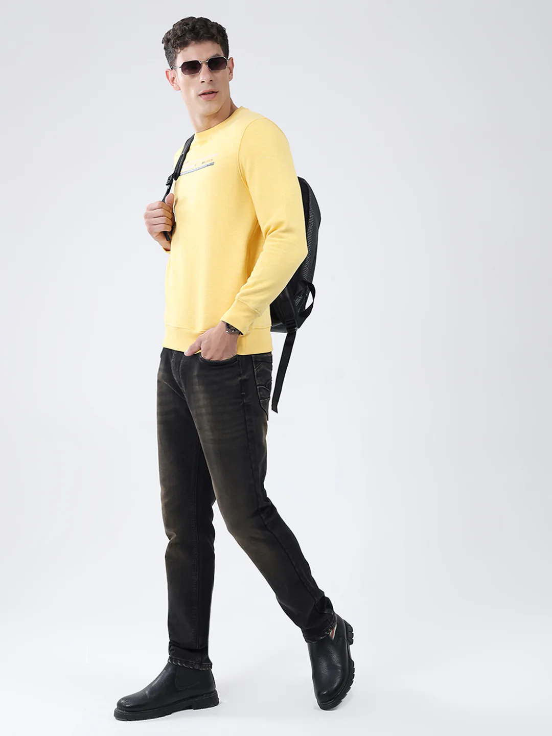 Men Yellow Solid Round Neck Full Sleeve Sweatshirt - Image 2