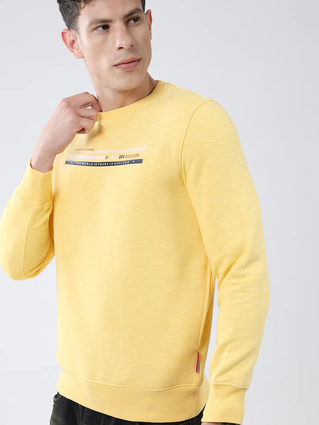 Men Yellow Solid Round Neck Full Sleeve Sweatshirt - Image 6