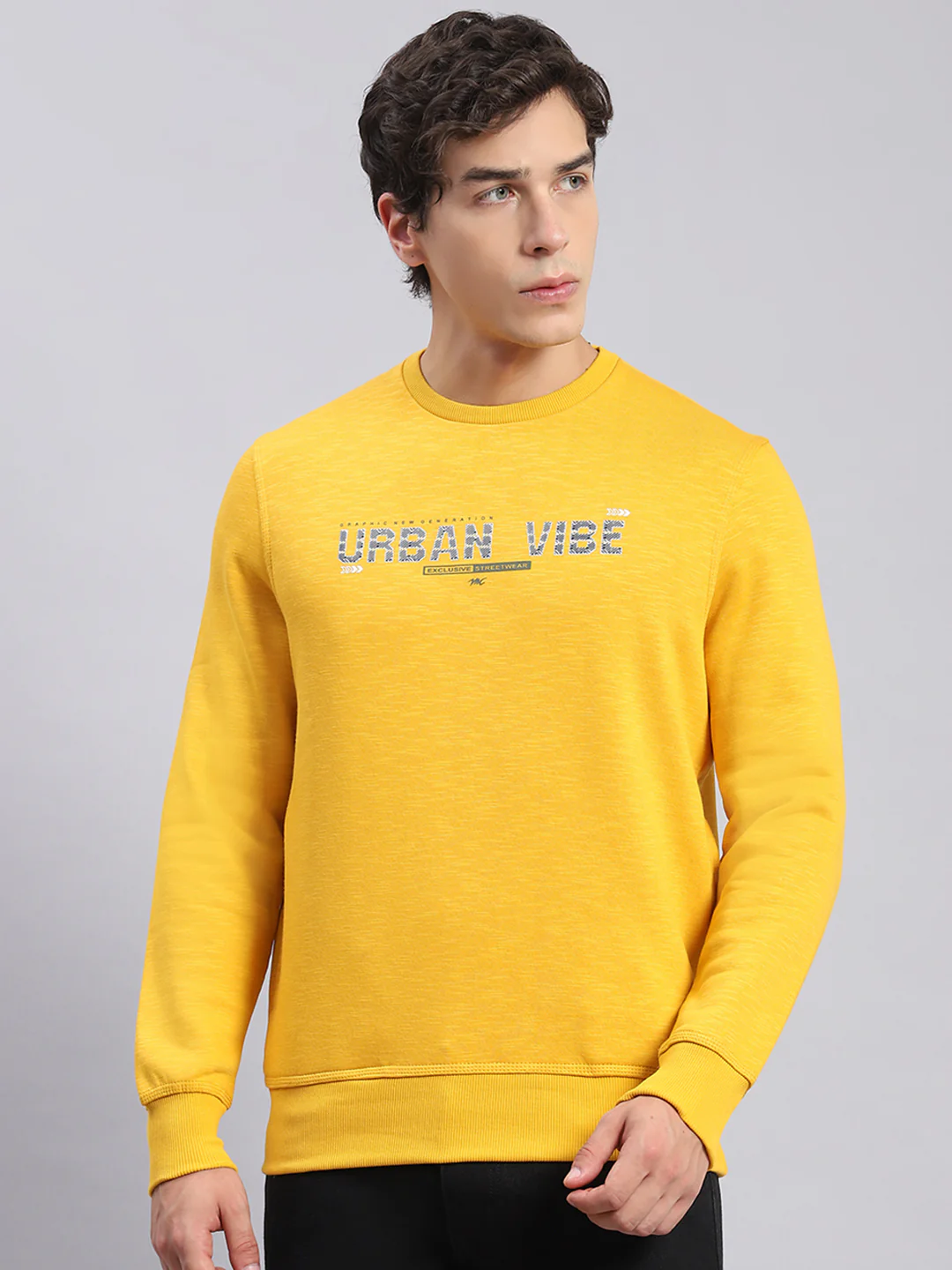 Men Yellow Solid Round Neck Full Sleeve Sweatshirts - Image 2