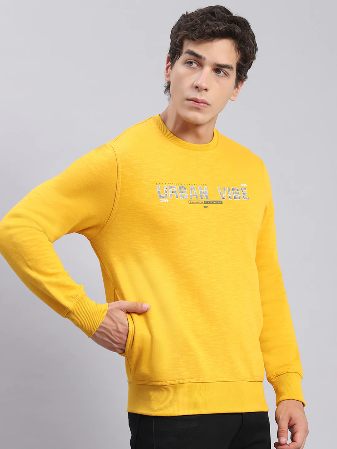 Men Yellow Solid Round Neck Full Sleeve Sweatshirts - Image 4