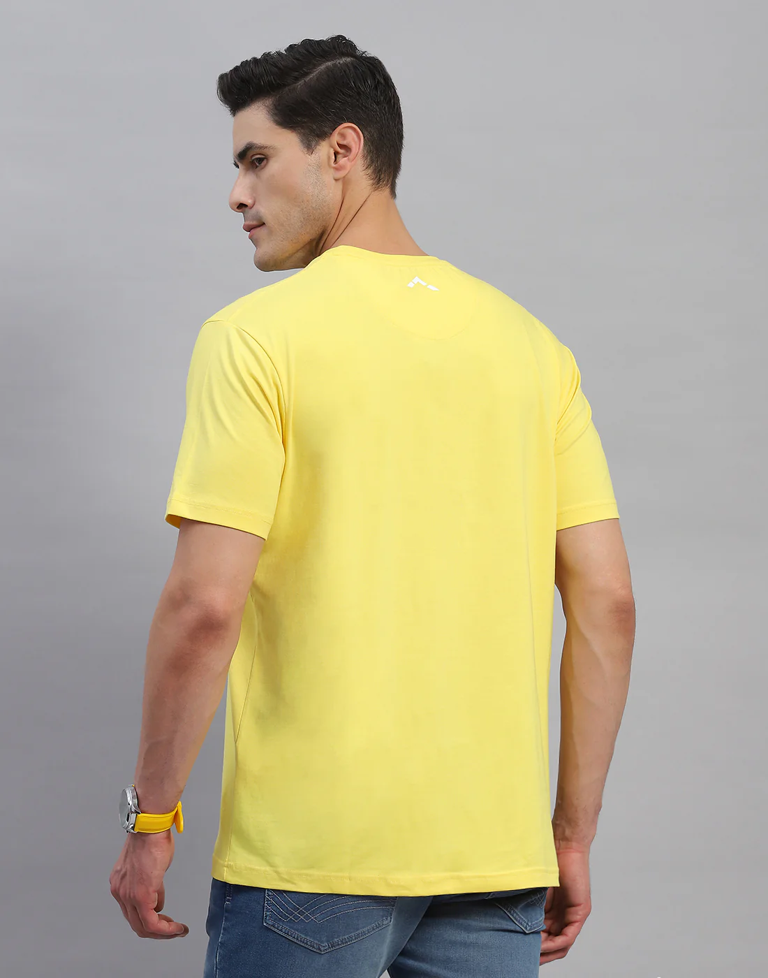 Rock.it Men Yellow Solid Round Neck Half Sleeve T-Shirt - Image 5