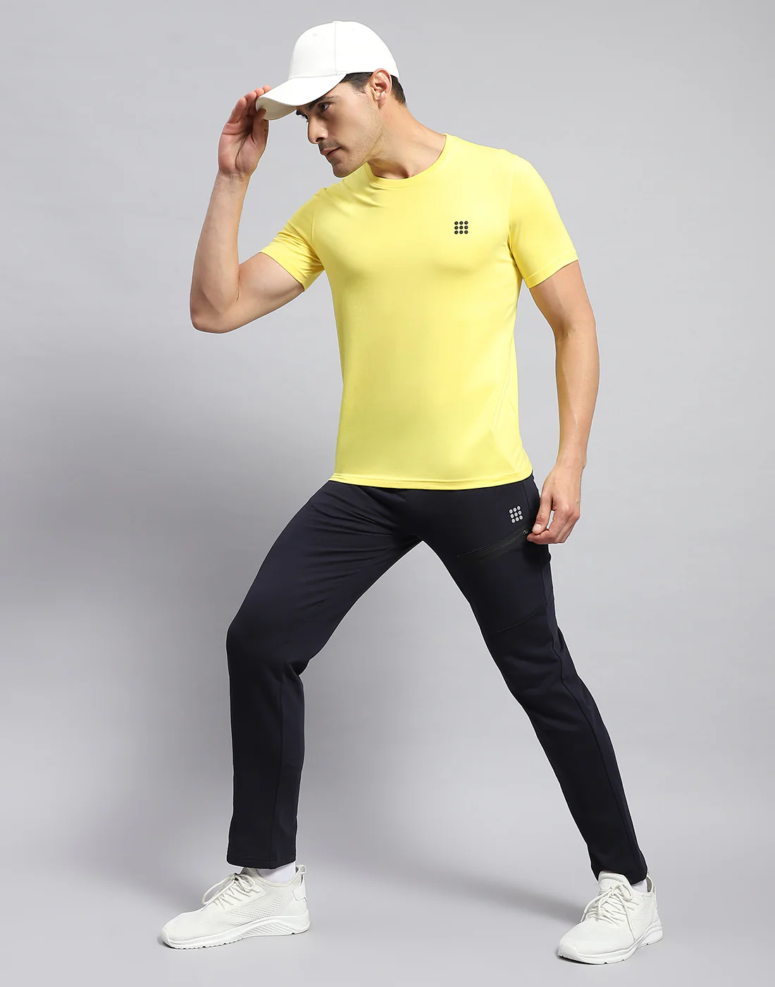 Rock.it Men Yellow Solid Round Neck Half Sleeve T-Shirt - Image 2