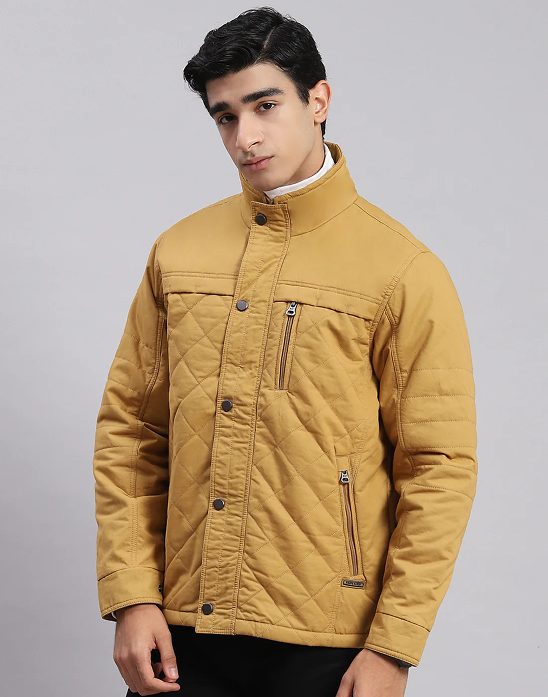 Men Yellow Solid Stand Collar Full Sleeve Jackets - Image 3