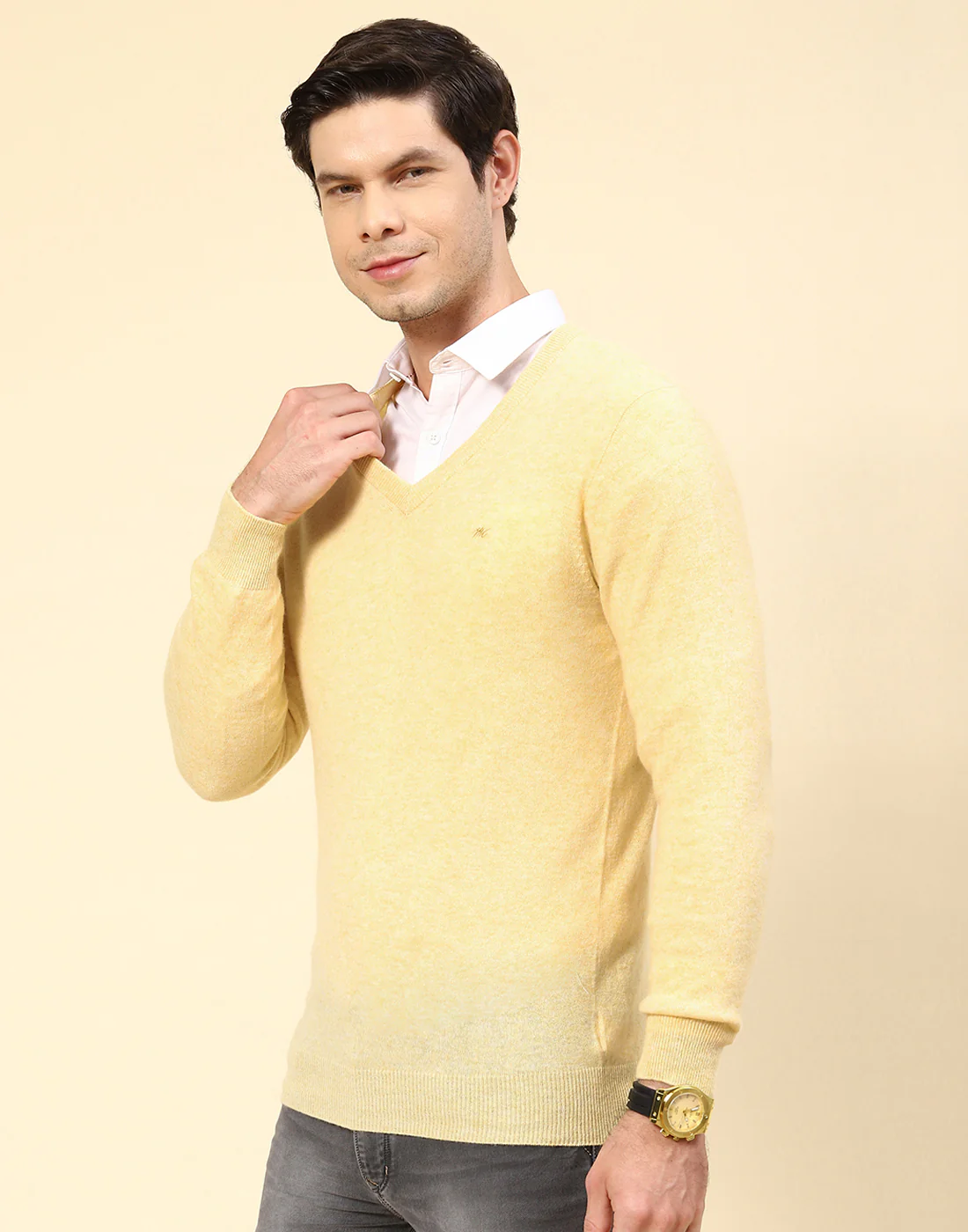 Men Yellow Solid V Neck Full Sleeve Pullover - Image 3