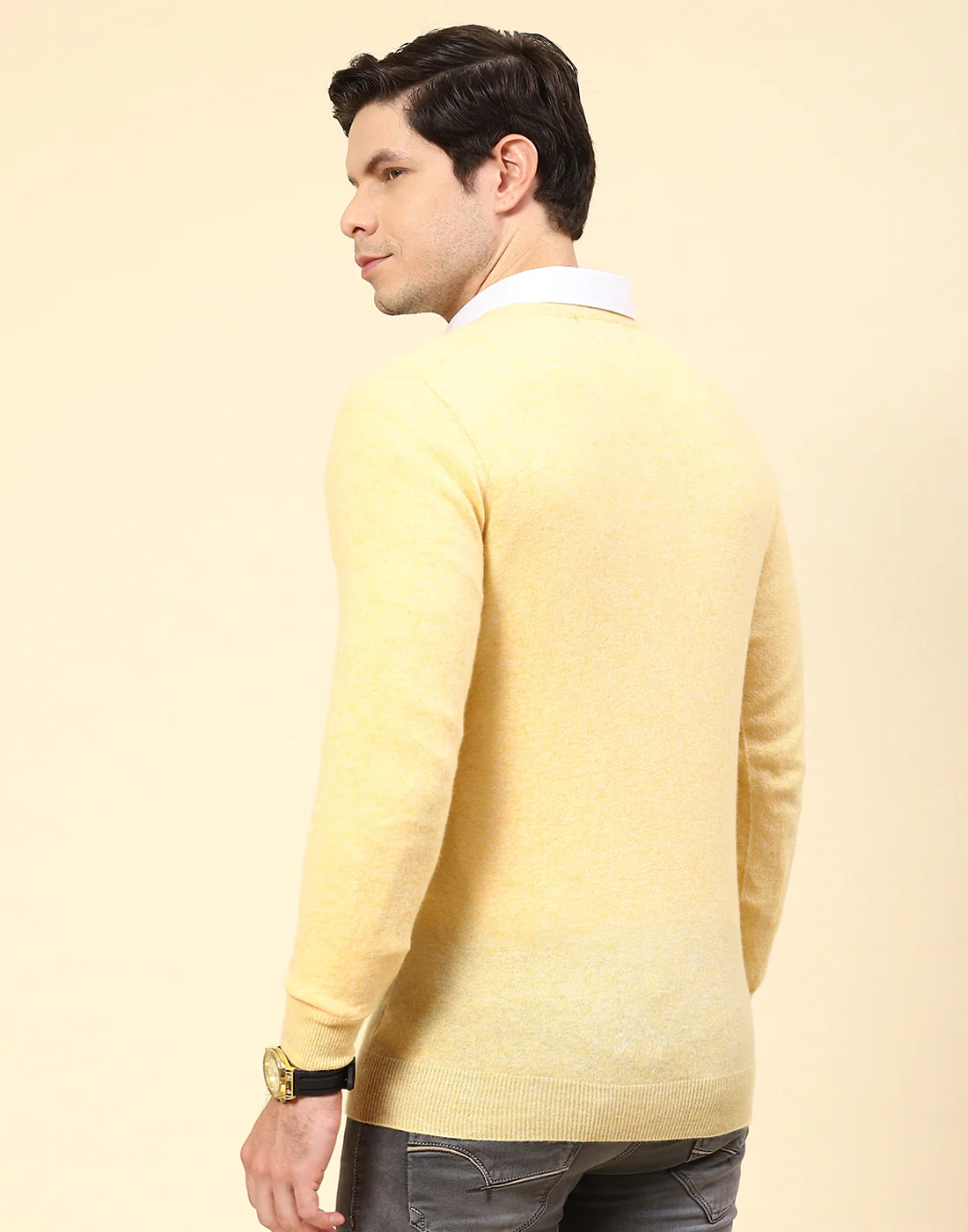 Men Yellow Solid V Neck Full Sleeve Pullover - Image 5