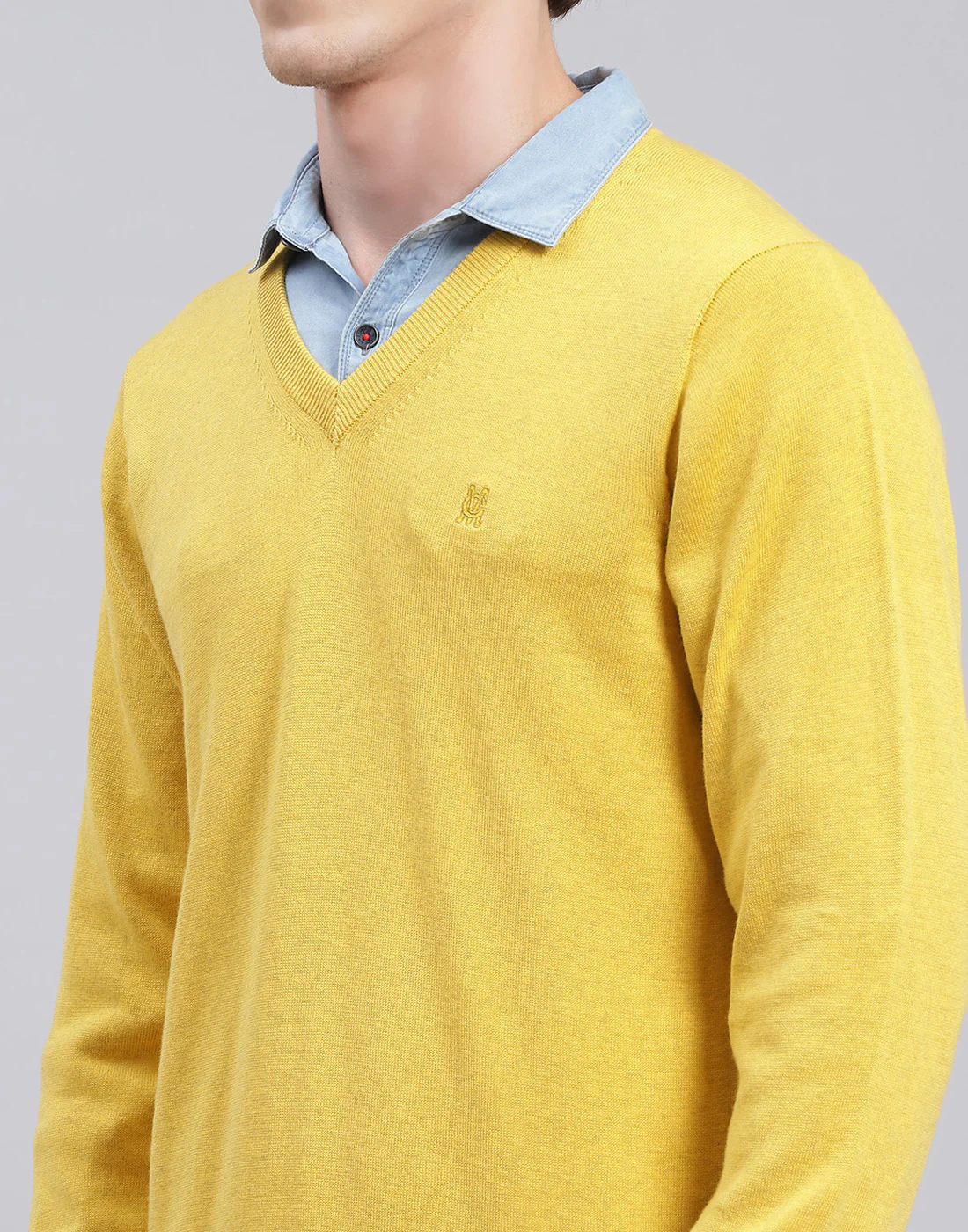 Men Yellow Solid V Neck Full Sleeve Pullover - Image 6