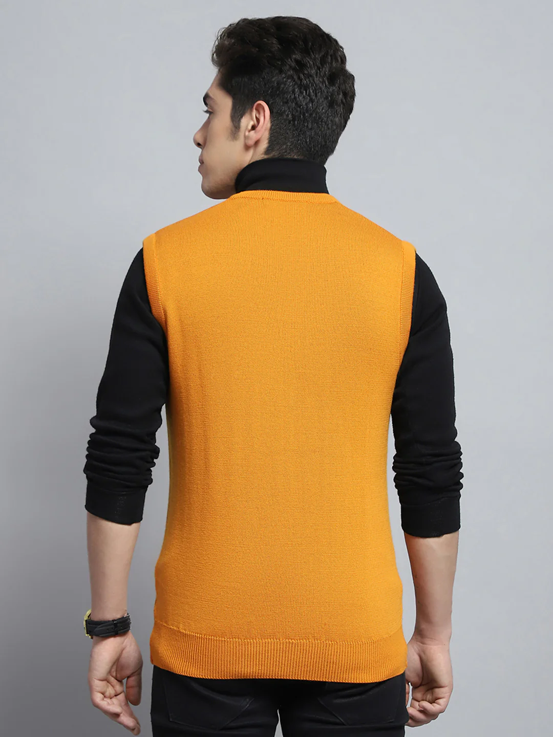 Men Yellow Solid V Neck Sleeveless Sweater - Image 5