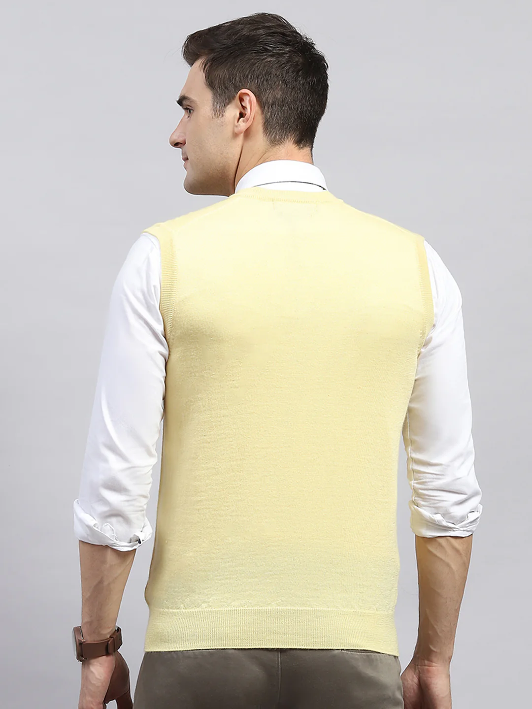 Men Yellow Solid V Neck Sleeveless Sweater - Image 5