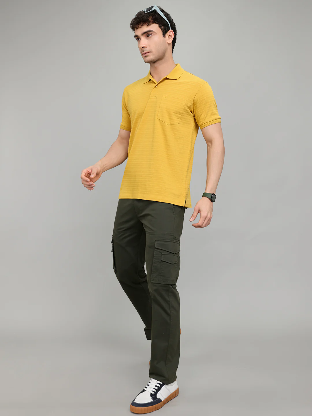 Men Yellow Stripe Collar Half Sleeve T-Shirt - Image 6