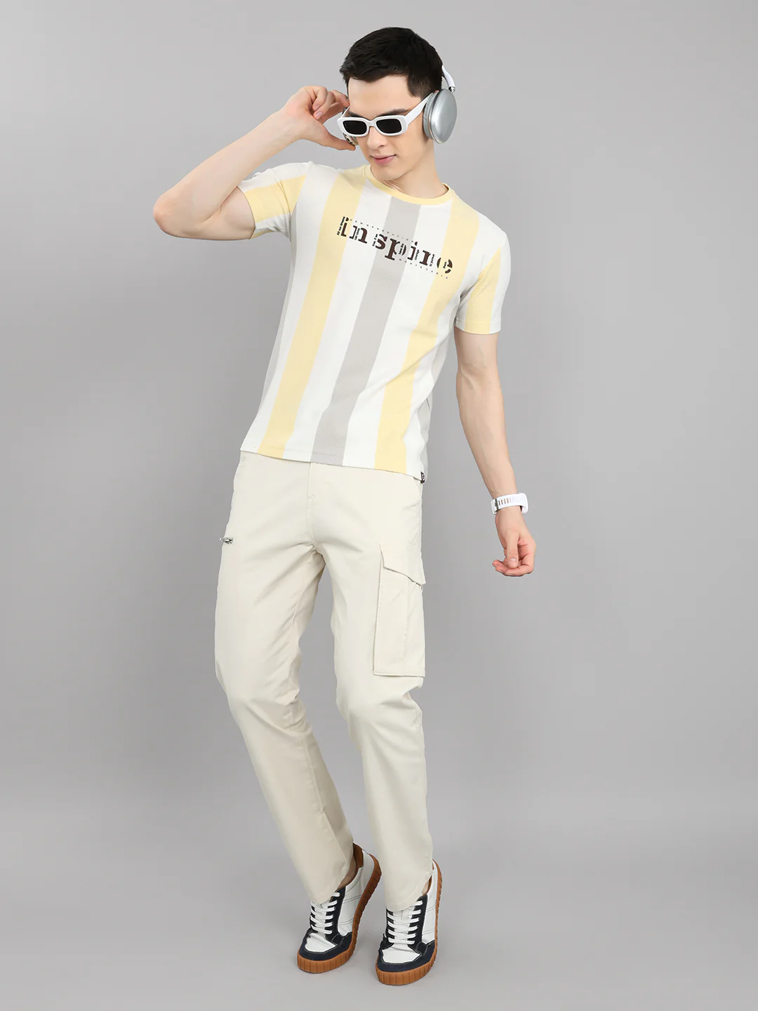 Men Yellow Stripe Round Neck Half Sleeve T-Shirt - Image 6