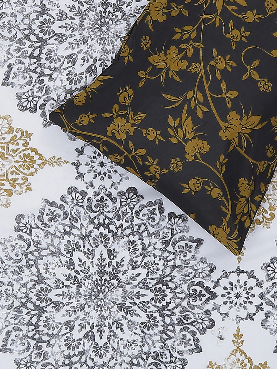 MOCA by Monte Carlo 104 GSM Cotton Double Bedsheet With 2 Pillow Covers - Image 5