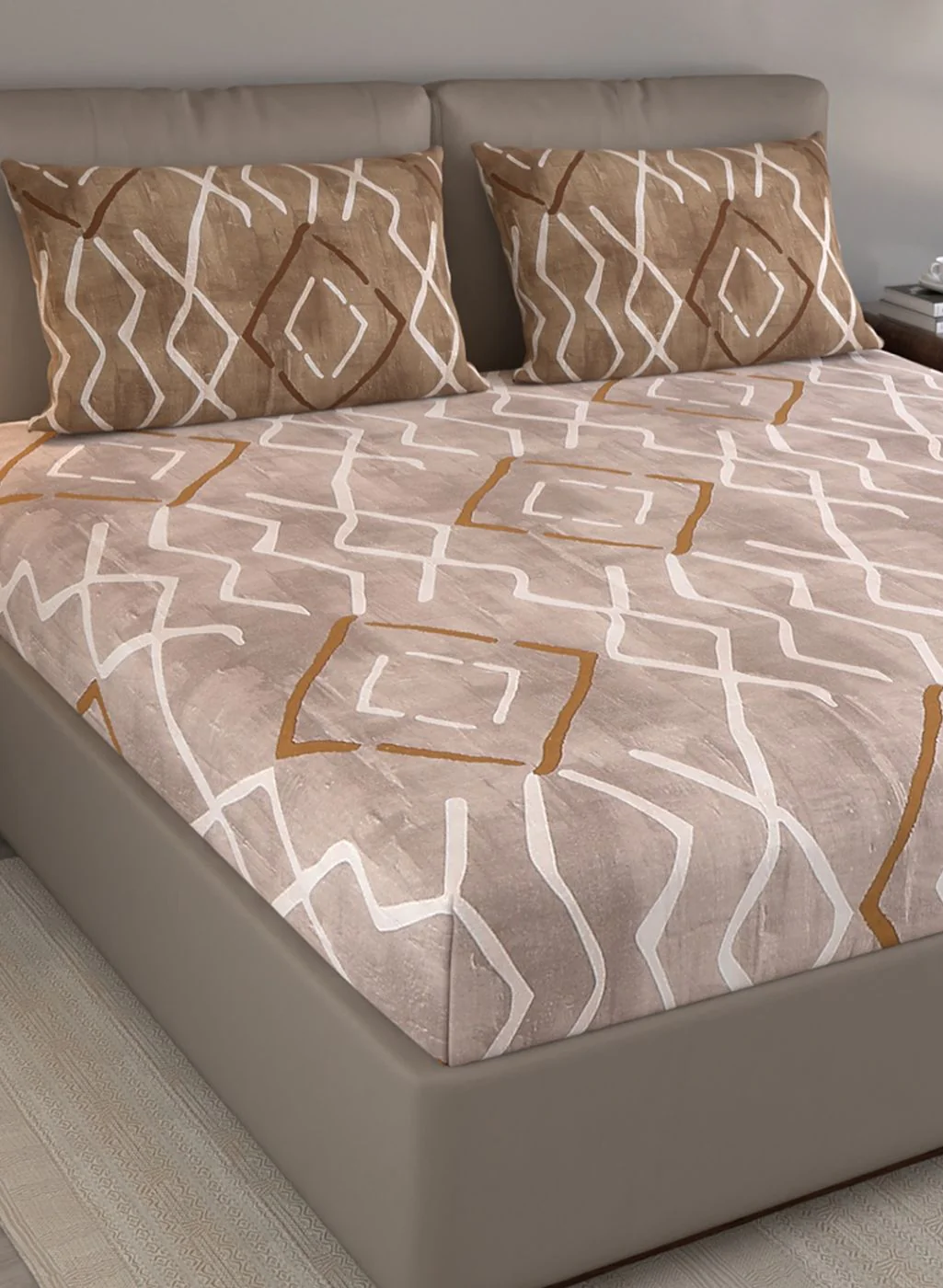 140TC Pure Cotton King Bedsheet with 2 Pillow Covers - Image 4