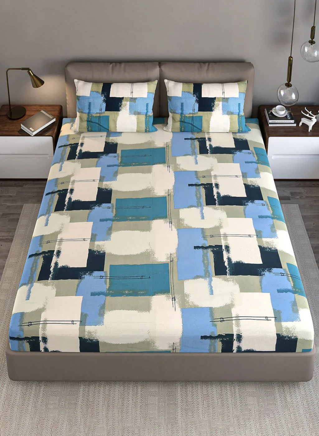 140TC Pure Cotton Queen Bedsheet with 2 Pillow Covers - Image 3