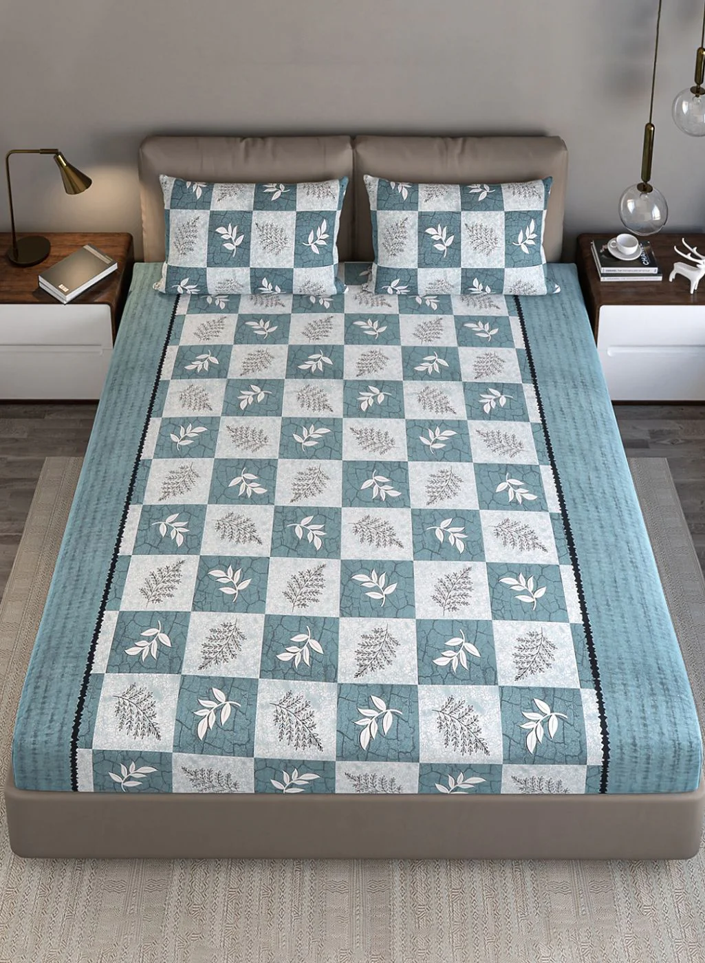 140TC Pure Cotton Queen Bedsheet with 2 Pillow Covers - Image 3
