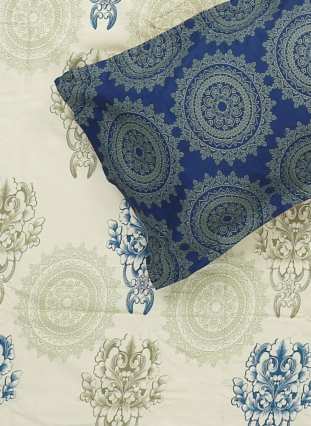 144TC Pure Cotton King Bedsheet with 2 Pillow Covers - Image 5