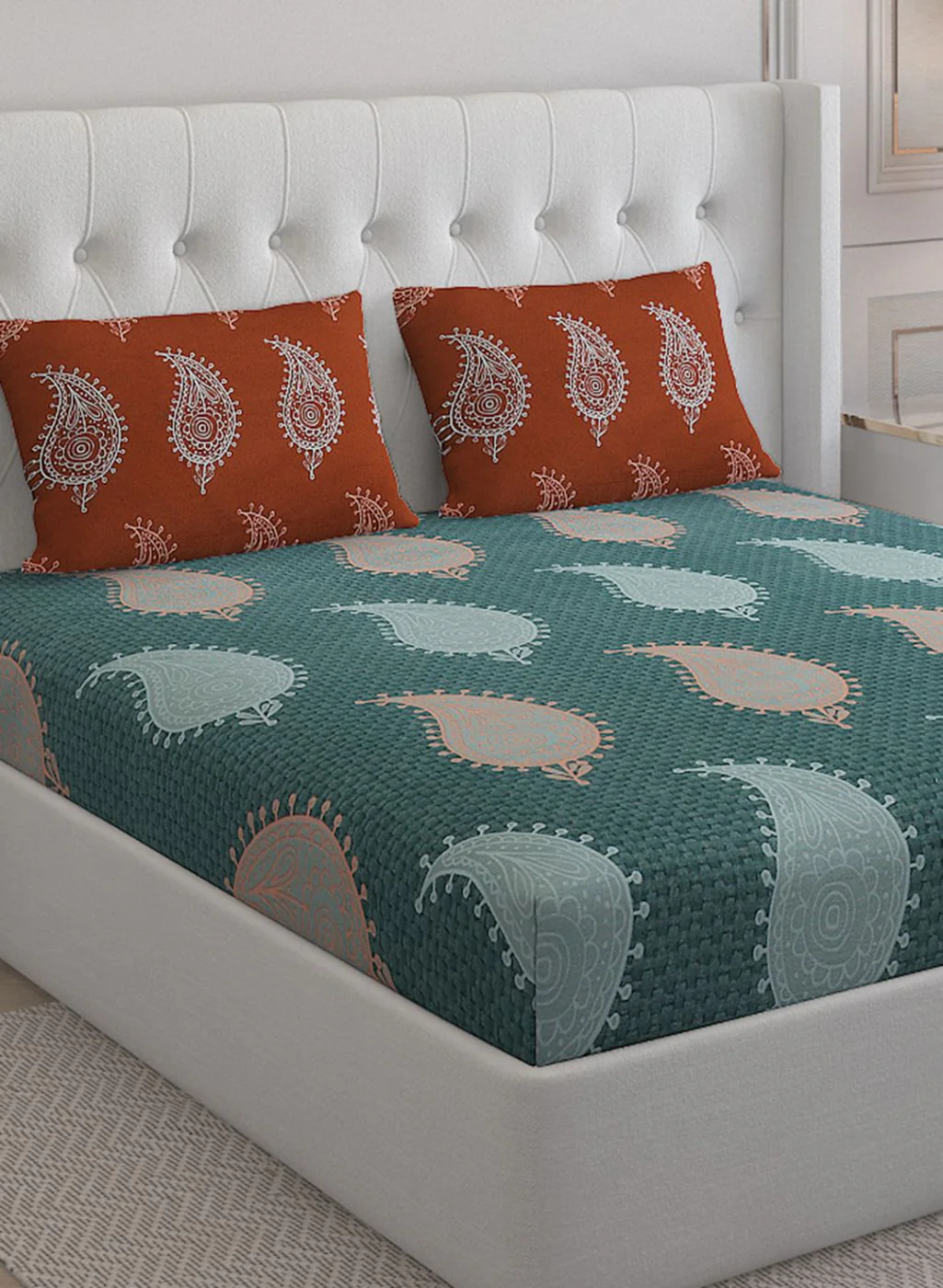 144TC Pure Cotton King Bedsheet with 2 Pillow Covers - Image 4