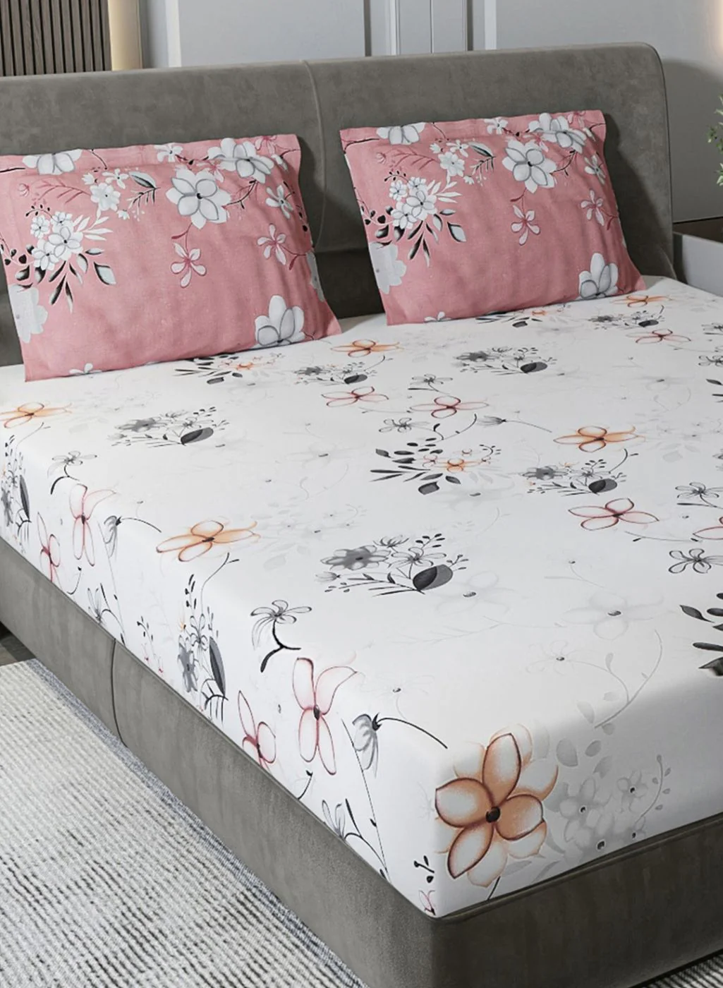 180TC Pure Cotton King Bedsheet with 2 Pillow Covers - Image 4