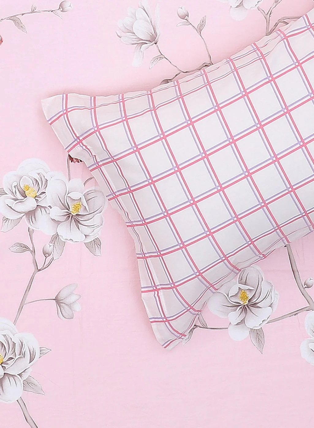 200TC Pure Cotton Queen Bedsheet with 2 Pillow Covers - Image 5