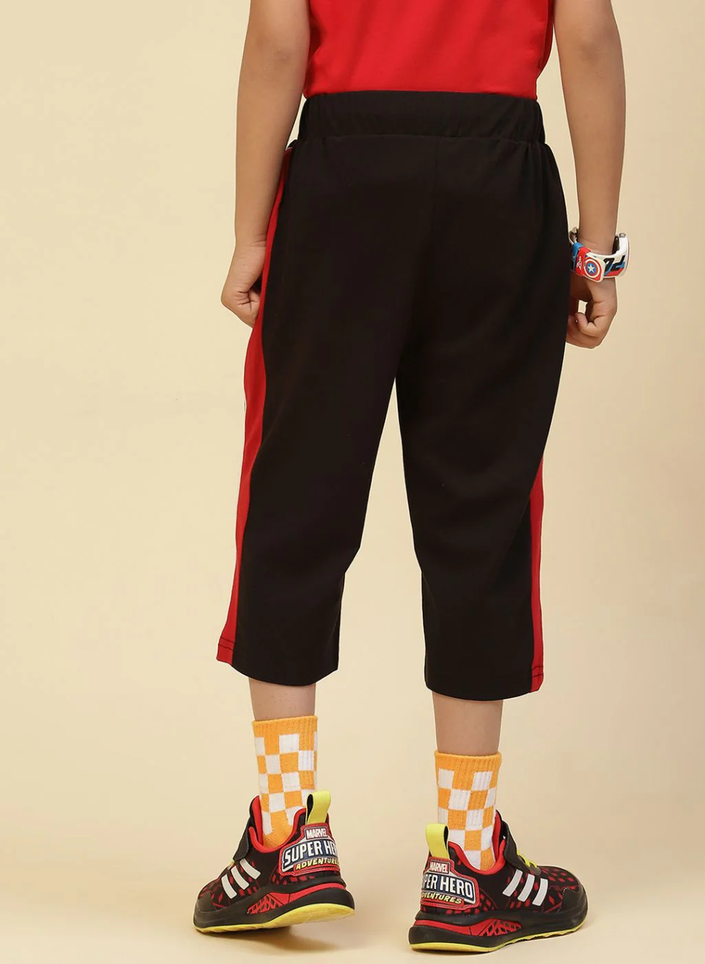 Boys Black Printed Capri - Image 4