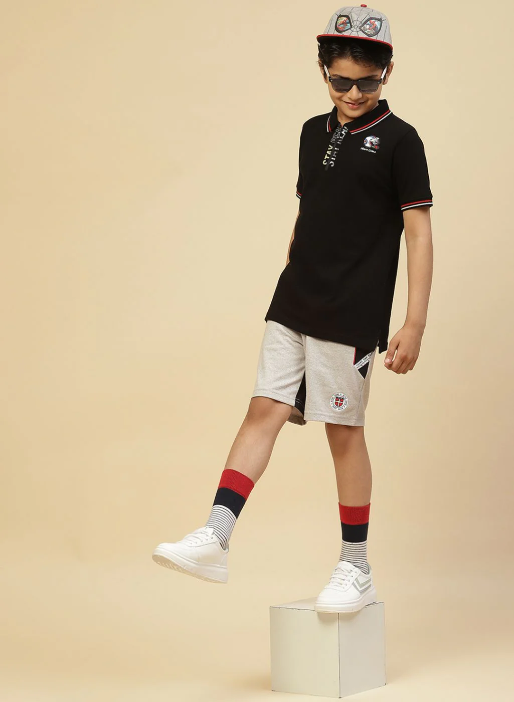 Boys Black Printed T-Shirt - Image 2
