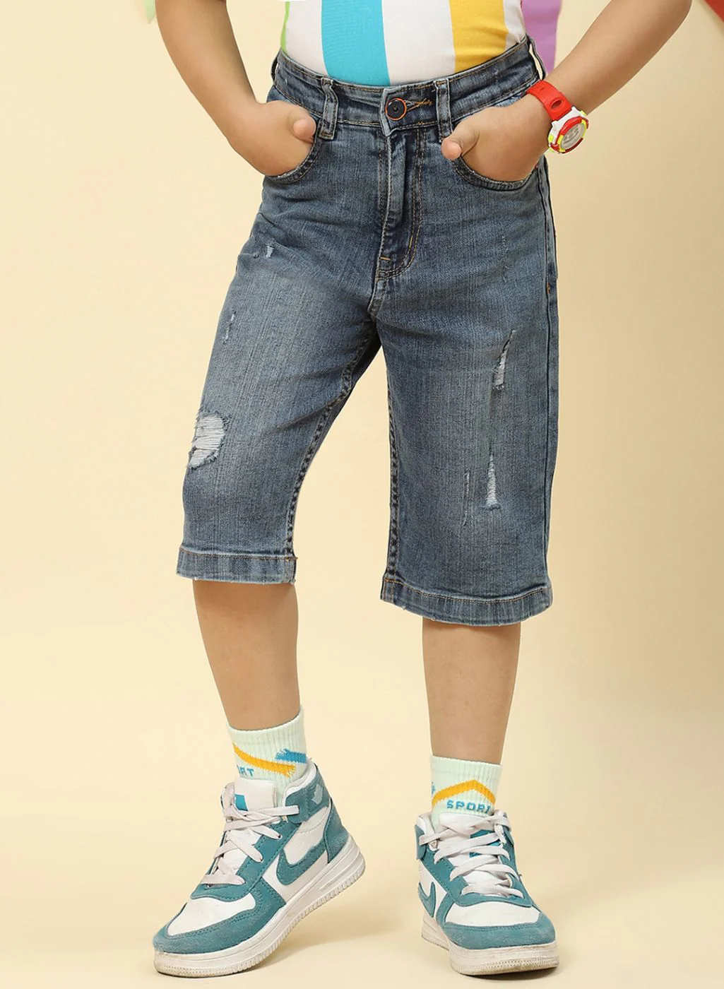 Boys Blue Solid Capri - Image 2