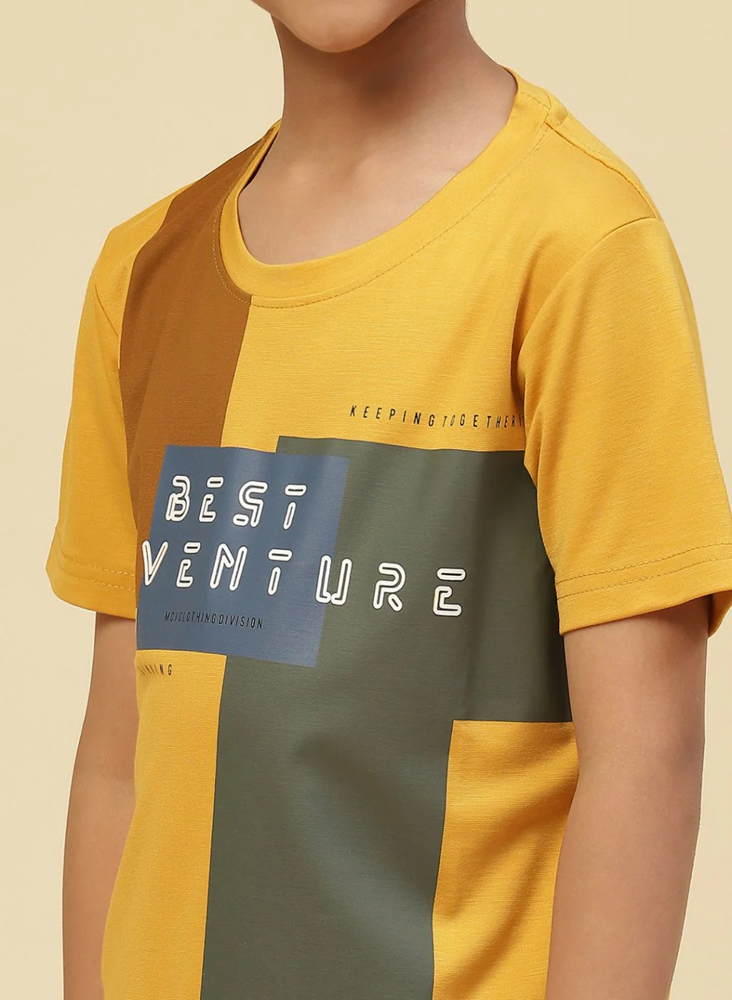 Boys Mustard Printed T-Shirt - Image 6