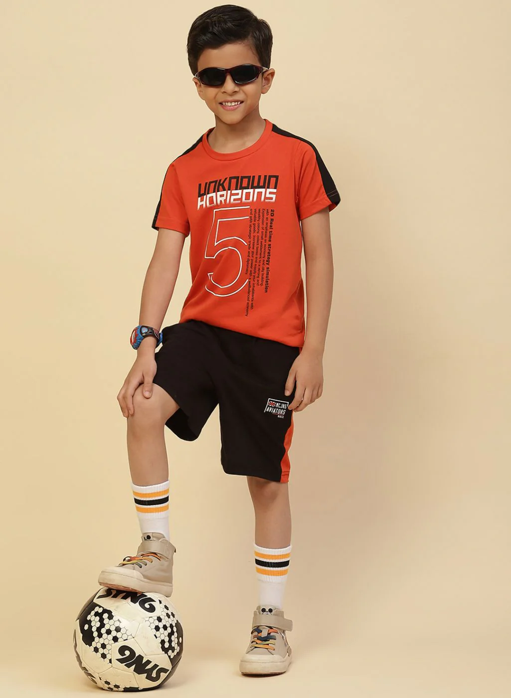 Boys Orange Printed Bermuda Set - Image 5