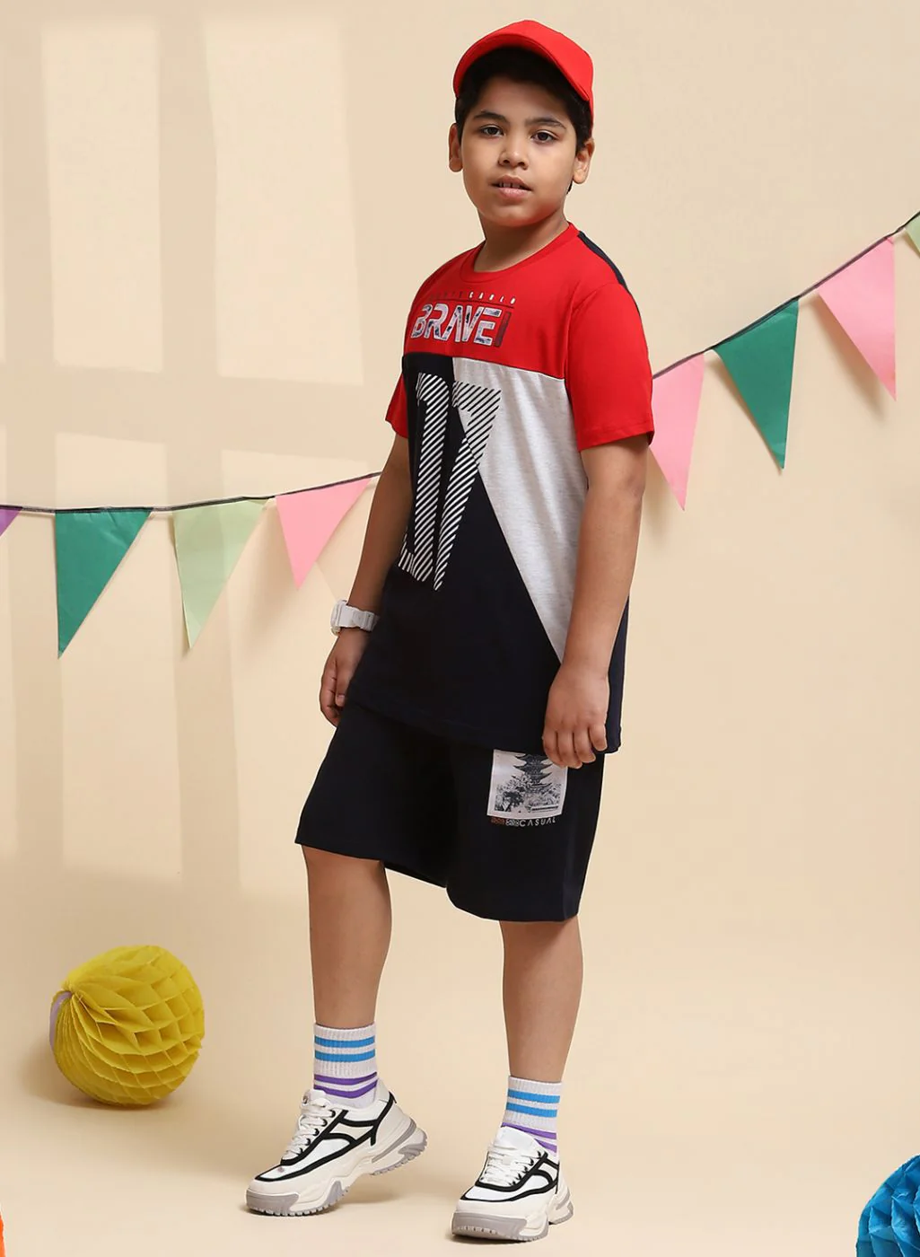 Boys Red & NAvy Blue Printed Bermuda Set - Image 3