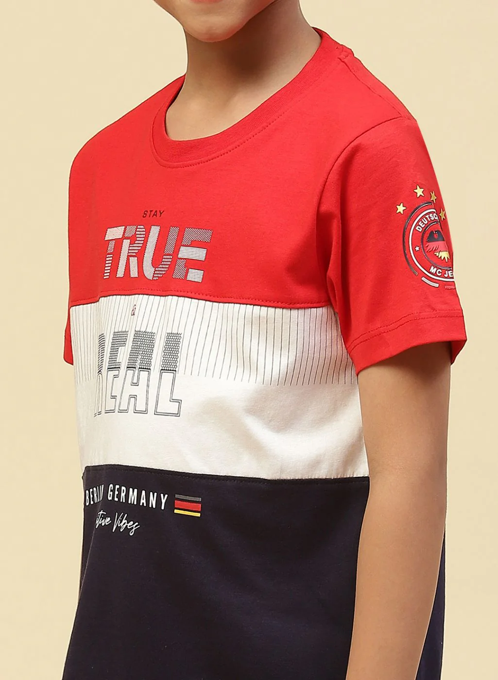 Boys Red & Navy Blue Printed T-Shirt - Image 6
