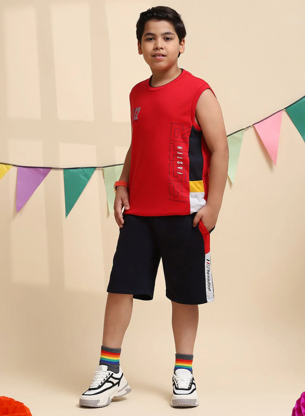Boys Red Printed Sandow Set - Image 3