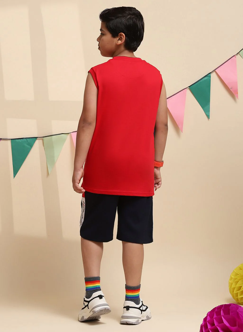 Boys Red Printed Sandow Set - Image 5